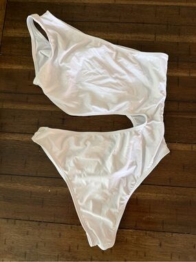 White One-Shoulder Cutout Women’s Swimsuit